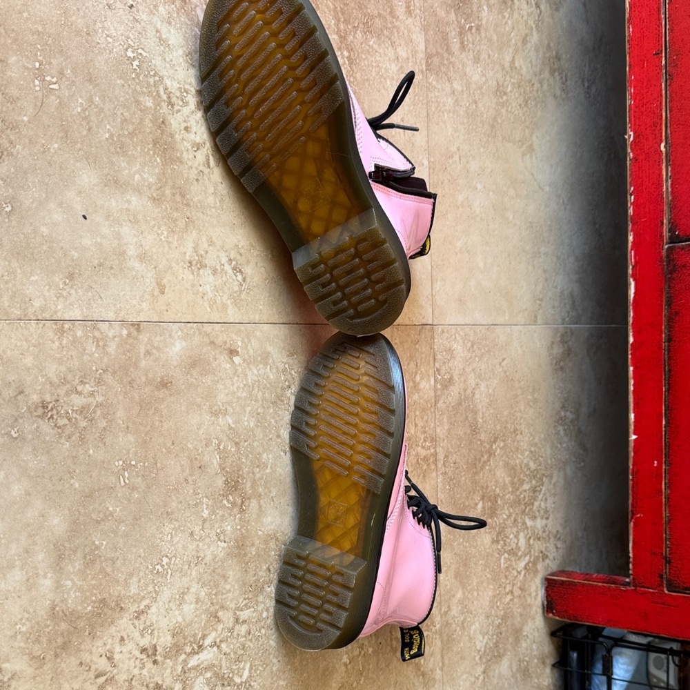 Dr. Martens Kids Pink Lace-Up Boots - Picture 3 of 9
